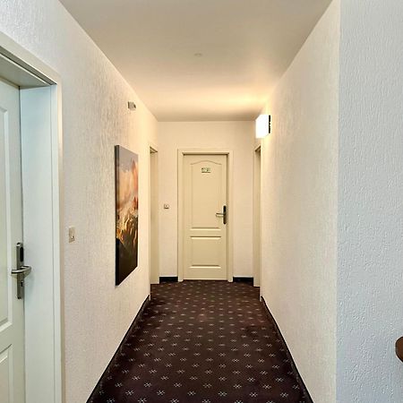 Hotel Neo Cologne Bonn Airport Rosrath Exterior photo